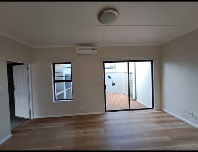 3 bed property to rent in REUNION PARK